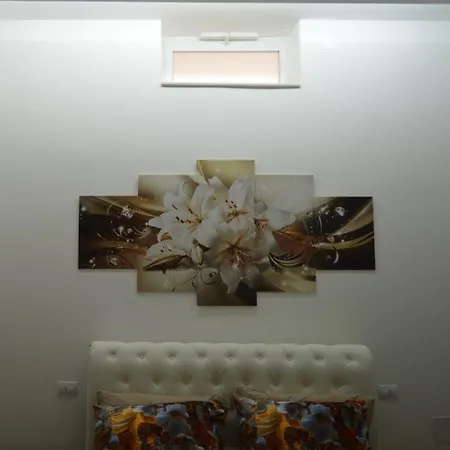 Apartament La Perla Di Giada 2 *